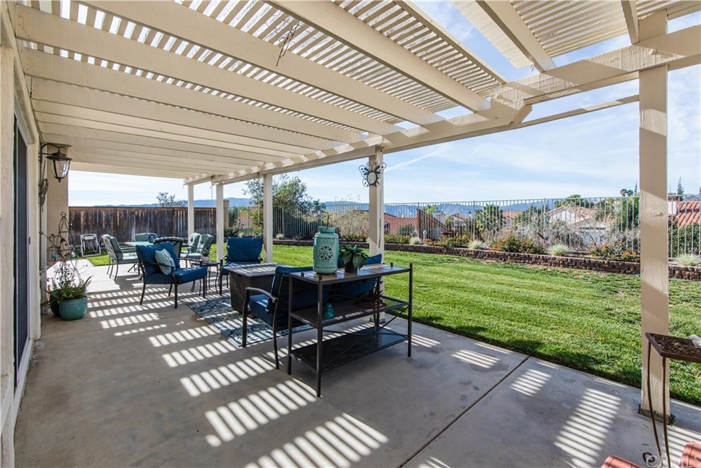 15 Bella Minozza Lake Elsinore, CA 92532 - Photo 11 of 57