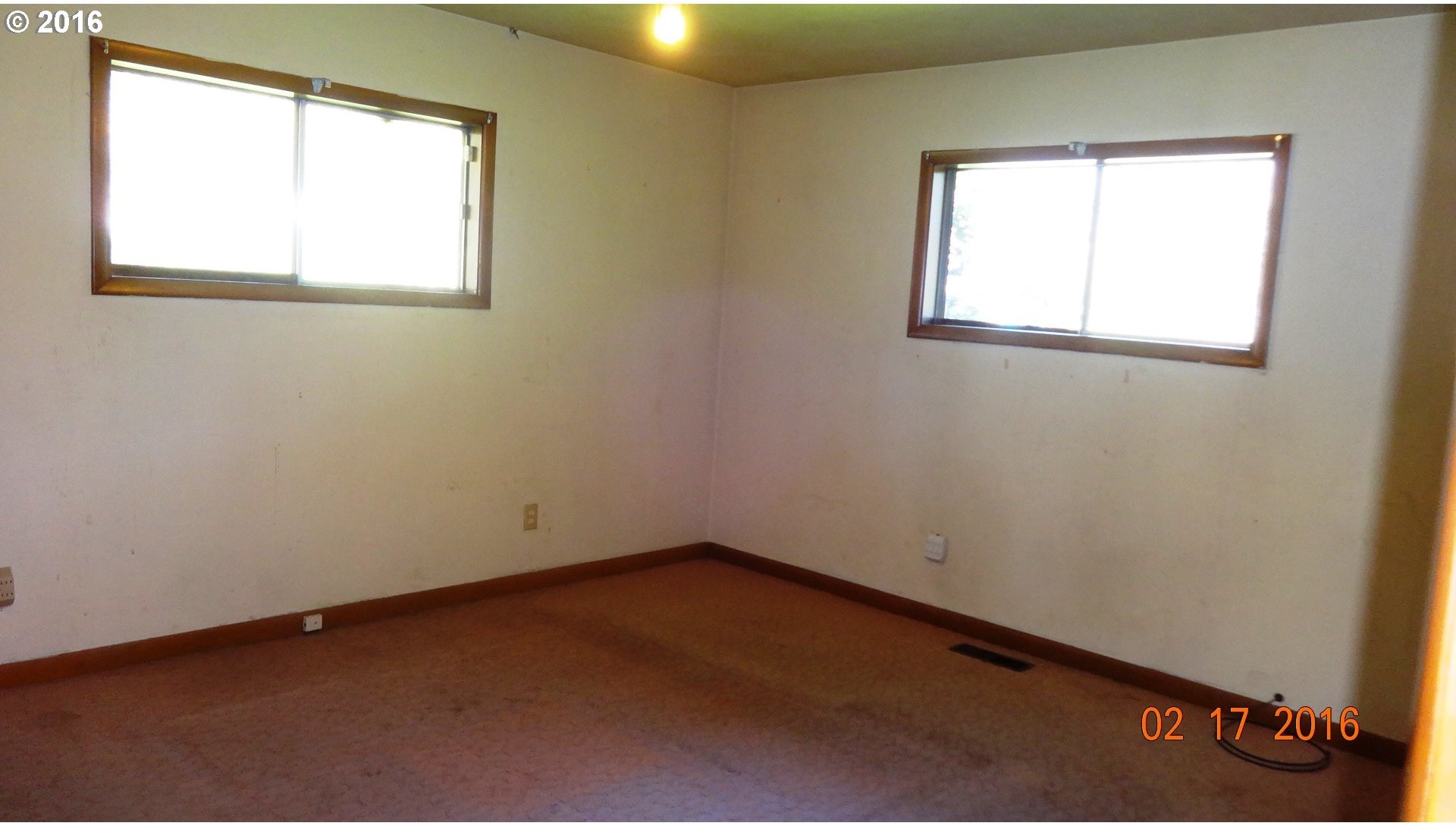 6443 Northeast Dole Road Myrtle Creek, OR 97457 - Photo 24 of 32 Gallery Image 24
