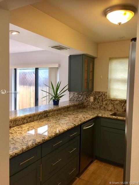 2937 Center Street, Unit 2937 Miami, FL 33133 - Photo 4 of 38