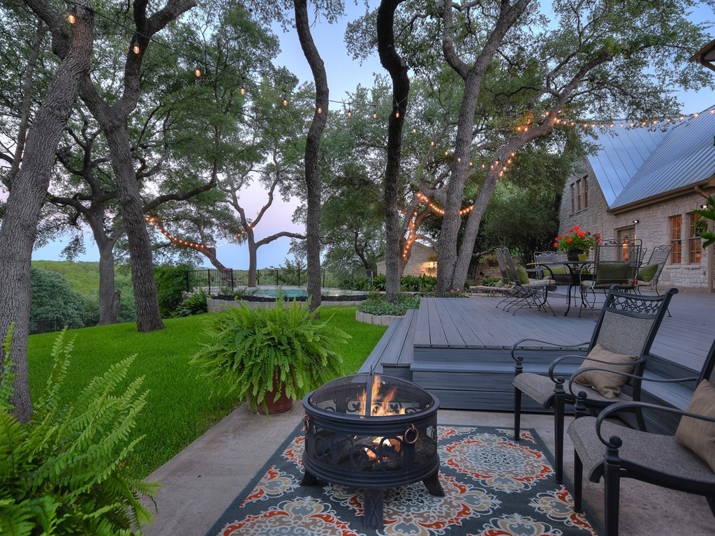 805 Crystal Mountain Drive Austin, TX 78733 - Photo 30 of 38