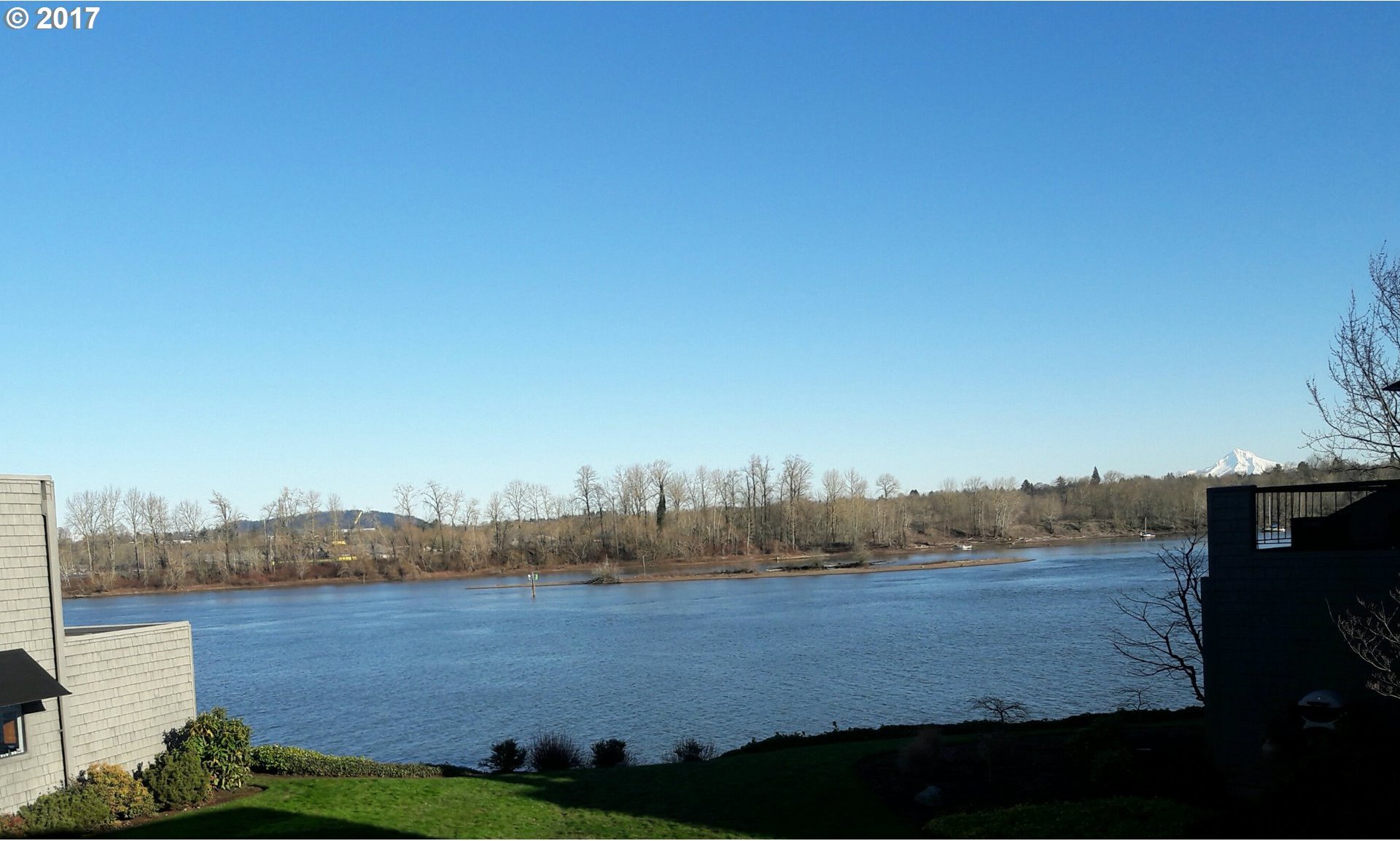 5810 Southwest Riverpoint Lane Portland, OR 97239 - Photo 28 of 32