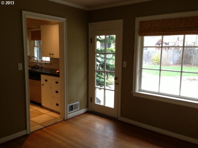 7975 Southwest Laurel Street Portland, OR 97225 - Photo 5 of 8 Gallery Image 5