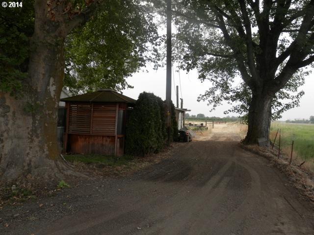 85512 Winesap Road Milton Freewater, OR 97862 - Photo 2 of 6