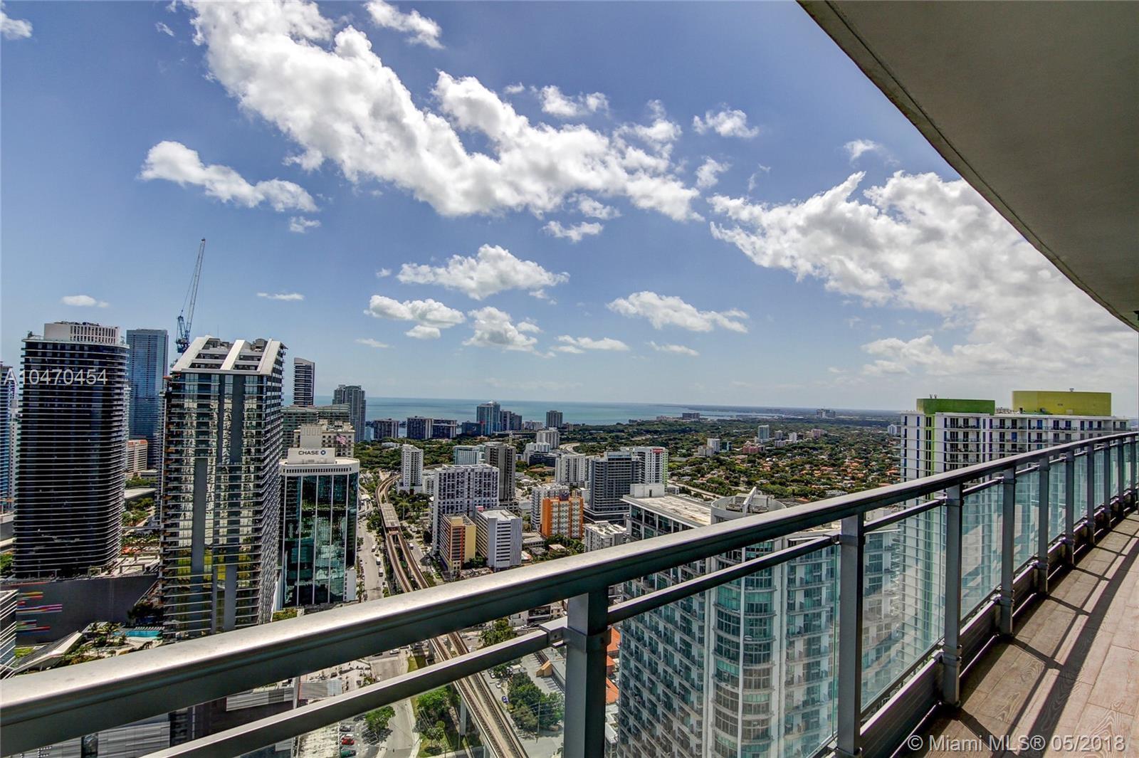 92 Southwest 3rd Street, Unit 4802 Miami, FL 33130 - Photo 11 of 12