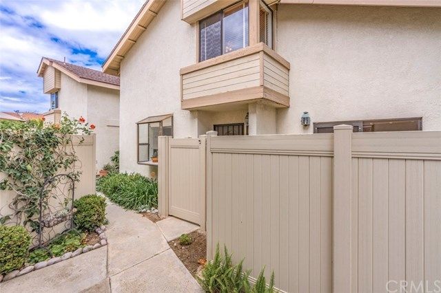 $738,000 | 249 Ogle Street, Unit B, Costa Mesa, CA 92627