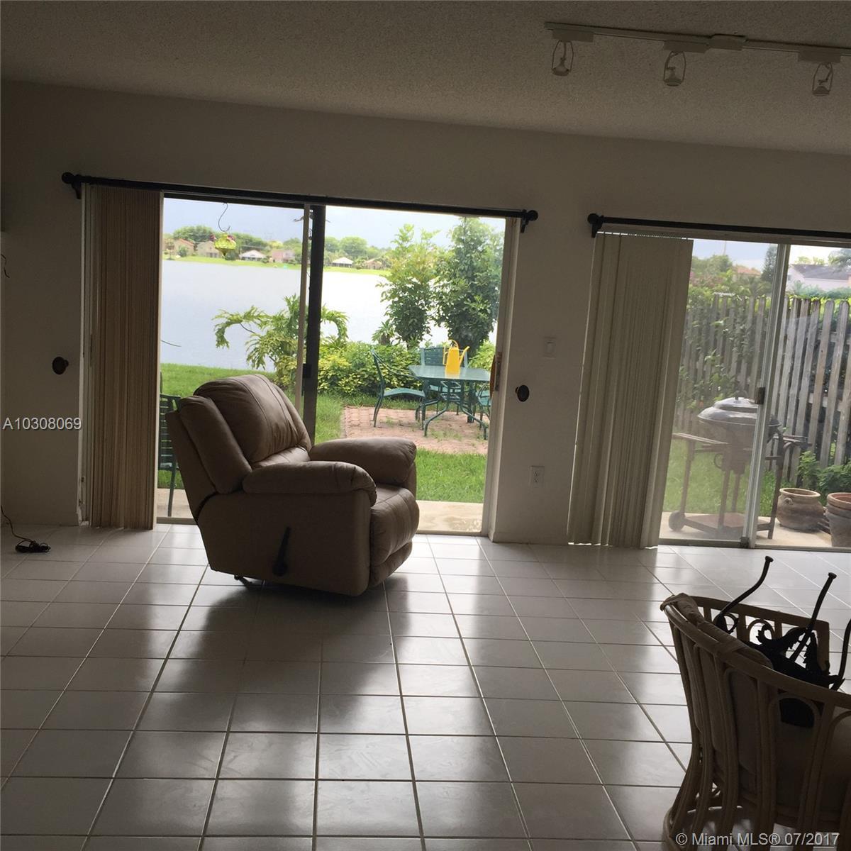 14170 Southwest 122nd Court Miami, FL 33186 - Photo 7 of 32