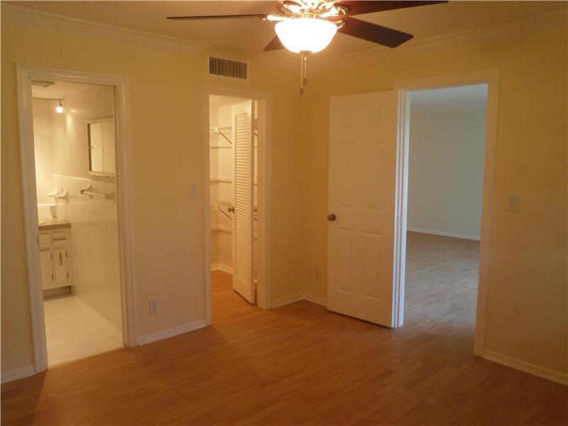 2130 Northeast 36th Street, Unit 62 Lighthouse Point, FL 33064 - Photo 11 of 20 Gallery Image 11