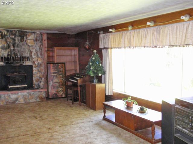 19631 Carpenterville Road Brookings, OR 97415 - Photo 6 of 21