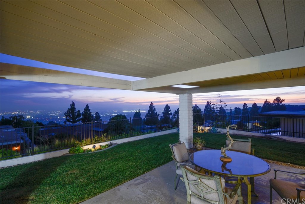 754 Vía Montevideo Claremont, CA 91711 - Photo 41 of 44