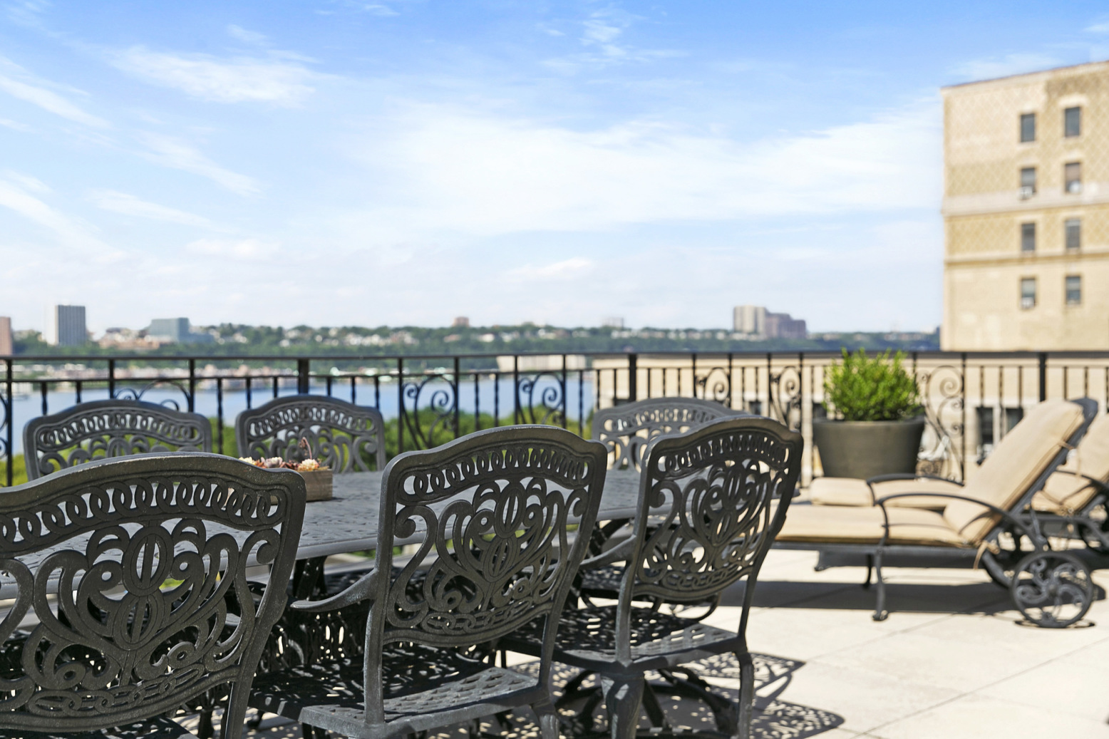 310 West 97th Street, Unit PHB Manhattan, NY 10025 - Photo 13 of 15