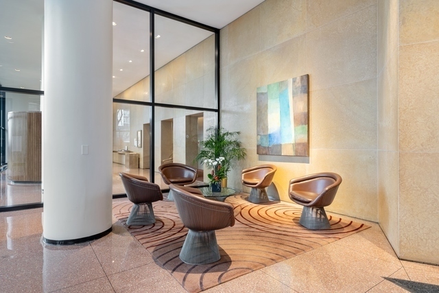 155 N Harbor Dr, Chicago, IL 60601 - Photo 9 of 32