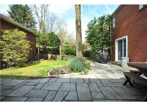 240 Cascade Road Forest Hills, PA 15221 - Photo 15 of 16 Gallery Image 15