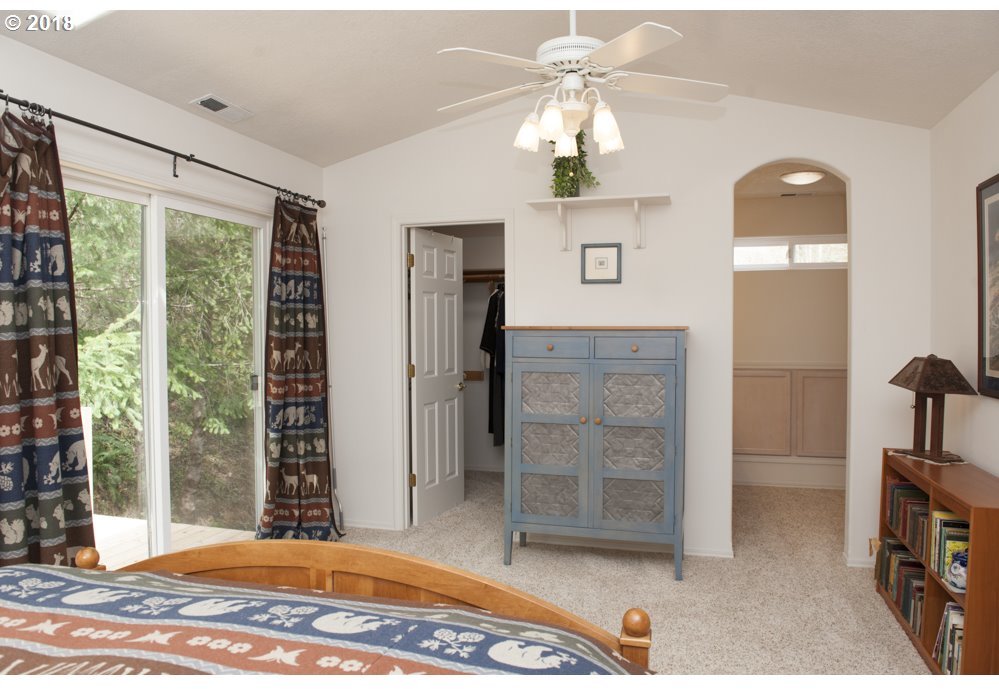 225 Hawks View Road Woodland, WA 98674 - Photo 28 of 32 Gallery Image 28