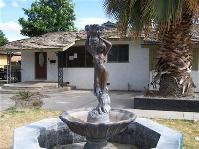 1605 Wilson Road Bakersfield, CA 93304 - Photo 2 of 9 Fountain In Front Yard