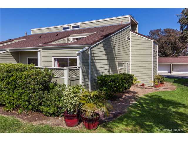 1758 Kennington Road Encinitas, CA 92024 - Photo 21 of 25 This shows the back and side yards of this lovely home.