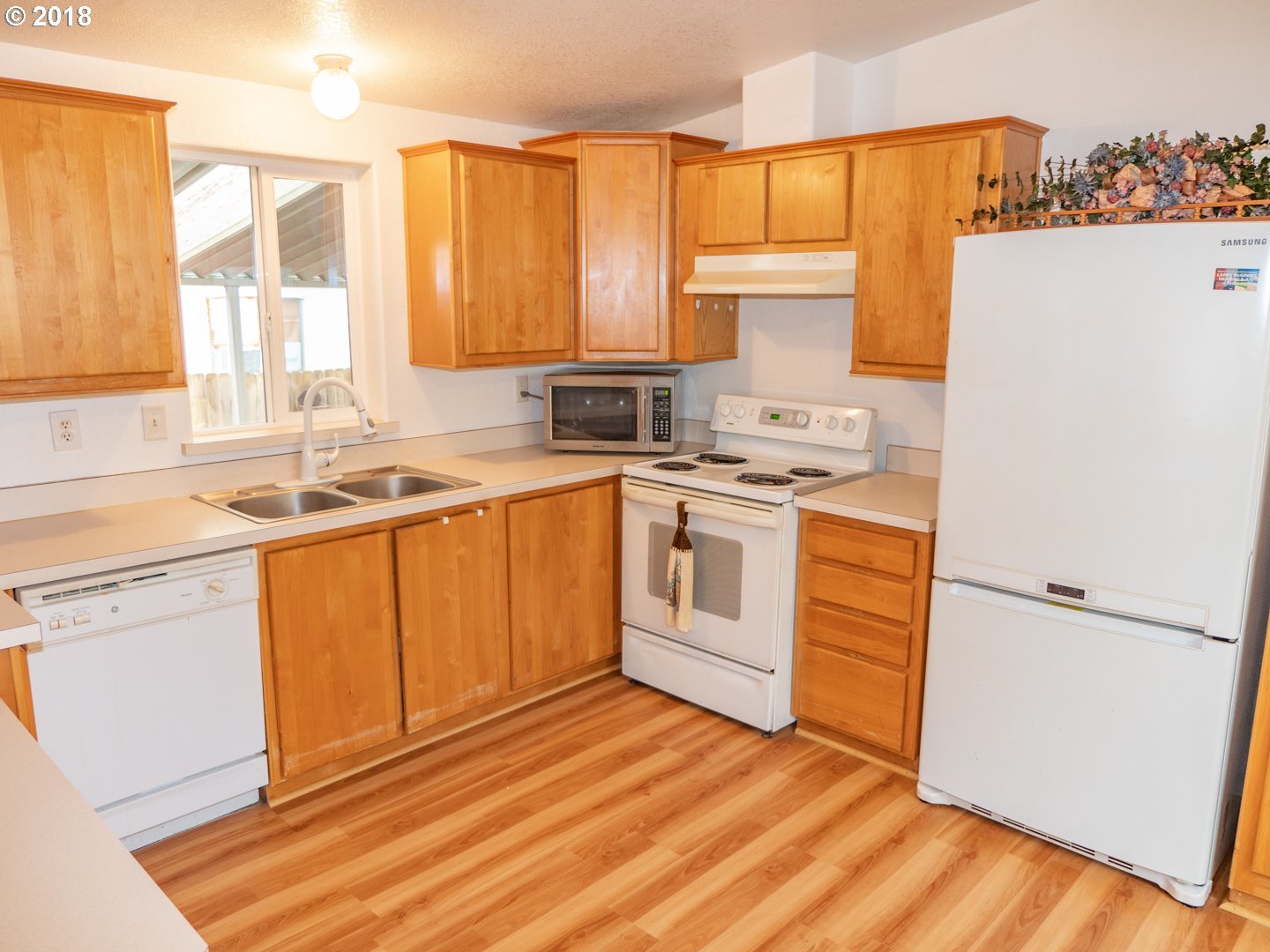836 Northwest North Albany Road Albany, OR 97321 - Photo 2 of 15 Gallery Image 2