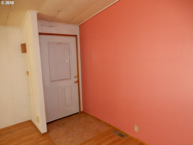 87772 Terrace View Drive Florence, OR 97439 - Photo 5 of 18 Gallery Image 5