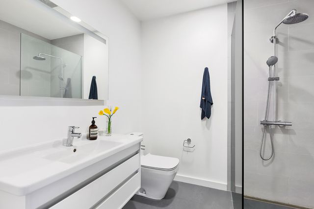 $2,175,000 | 60 Tiffany Place, Unit 3E/F | Columbia Street Waterfront