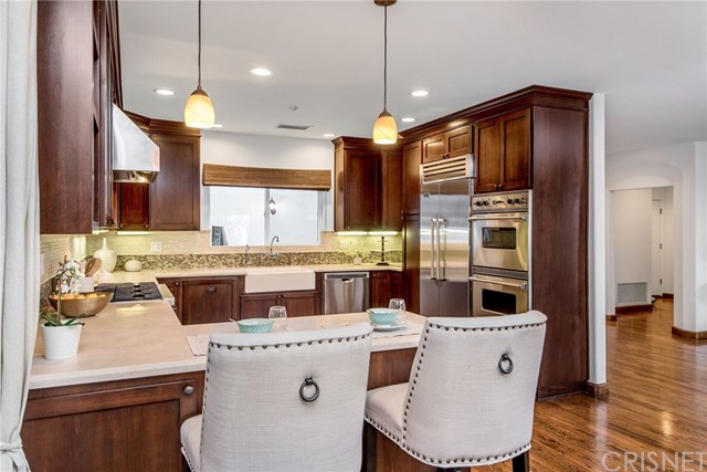 14839 Round Valley Drive Sherman Oaks, CA 91403 - Photo 13 of 43