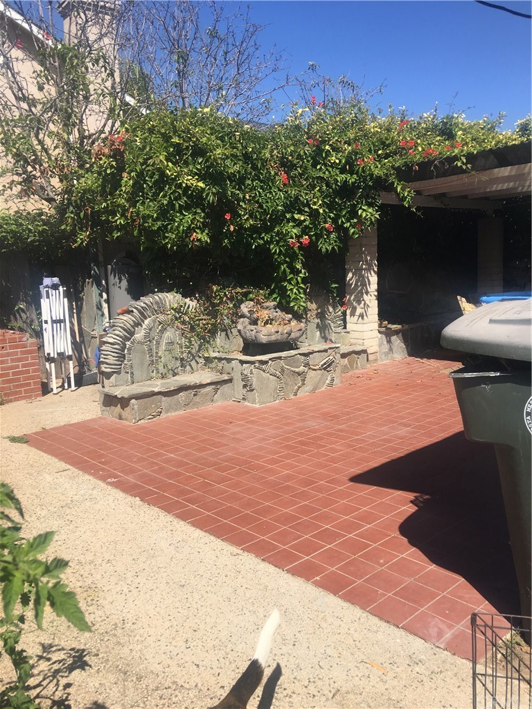 282 23rd Street Costa Mesa, CA 92627 - Photo 10 of 24