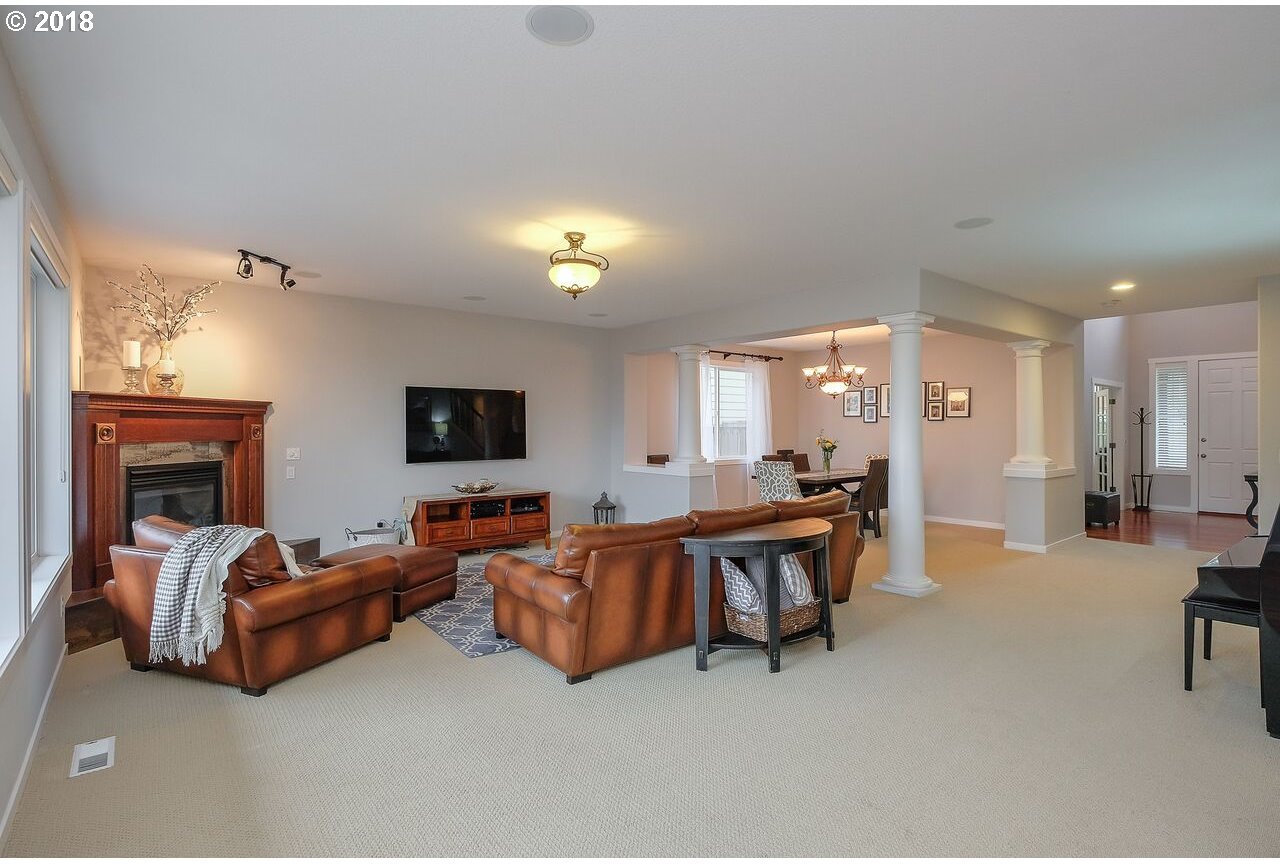 13018 Southwest Hazelcrest Way Tigard, OR 97224 - Photo 23 of 25 Gallery Image 23