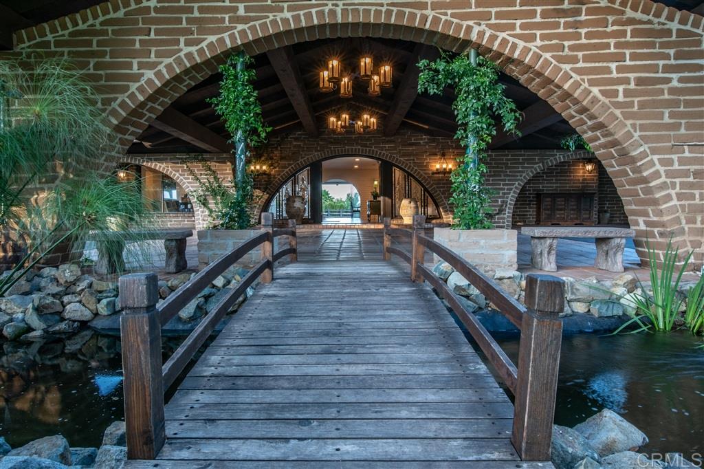 16043 Via Del Alba Rancho Santa Fe, CA 92067 - Photo 6 of 23