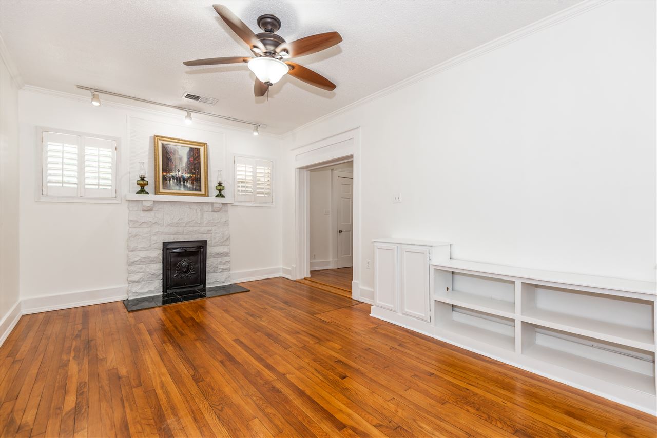 820 Vaughn Road Memphis, TN 38122 - Photo 2 of 25