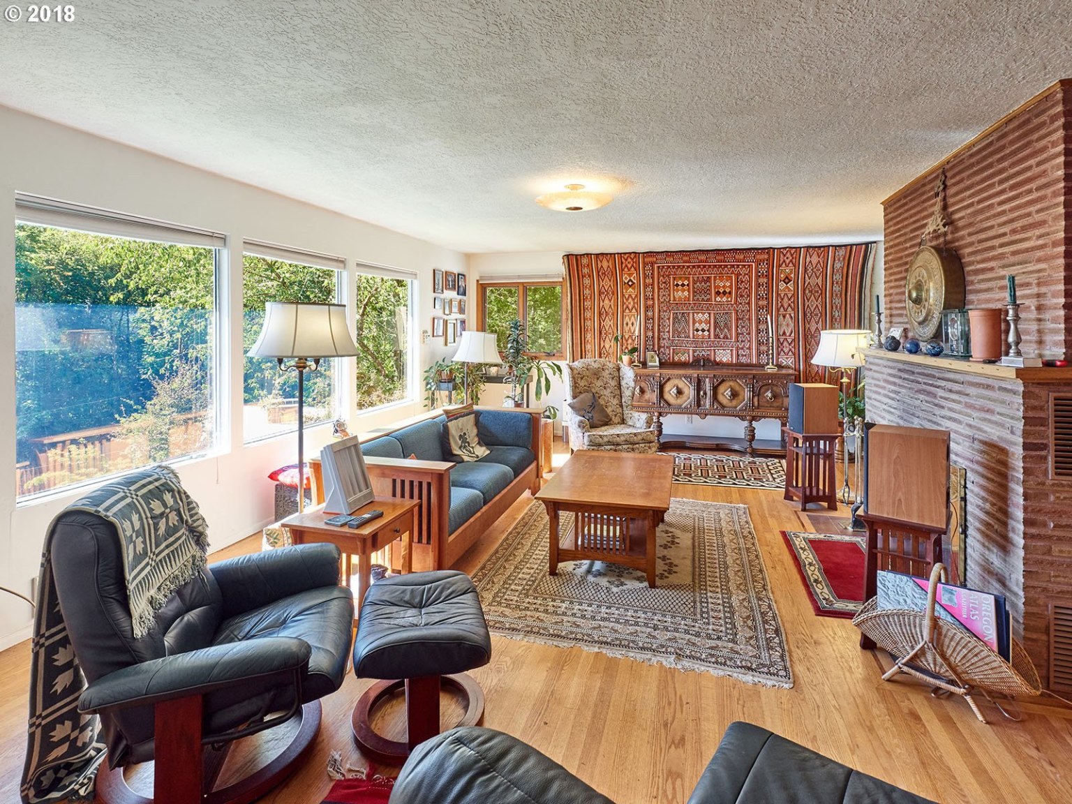 3855 Southwest Condor Avenue Portland, OR 97239 - Photo 8 of 31 Gallery Image 8