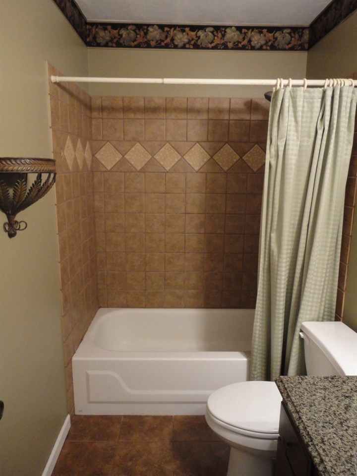 9385 Brunswick Road Millington, TN 38053 - Photo 13 of 15 Gallery Image 13