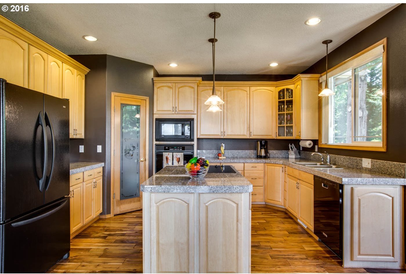223 Bella Vista Road Kelso, WA 98626 - Photo 18 of 32 Gallery Image 18