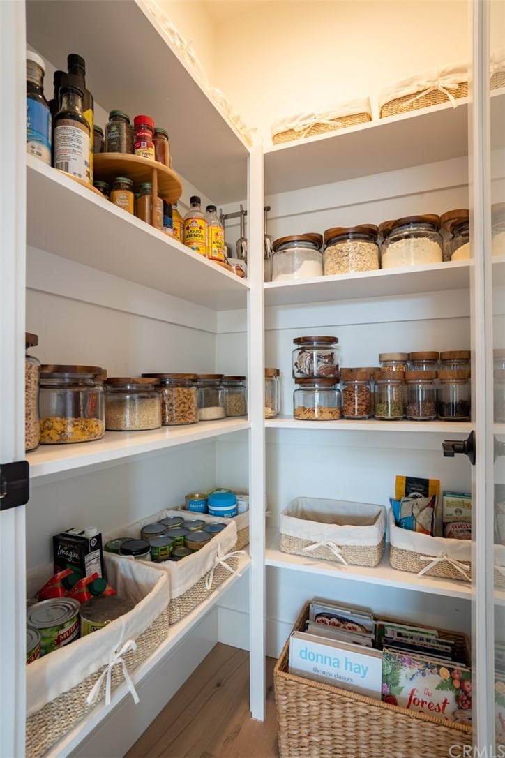 674 Seaview Street Laguna Beach, CA 92651 - Photo 6 of 27