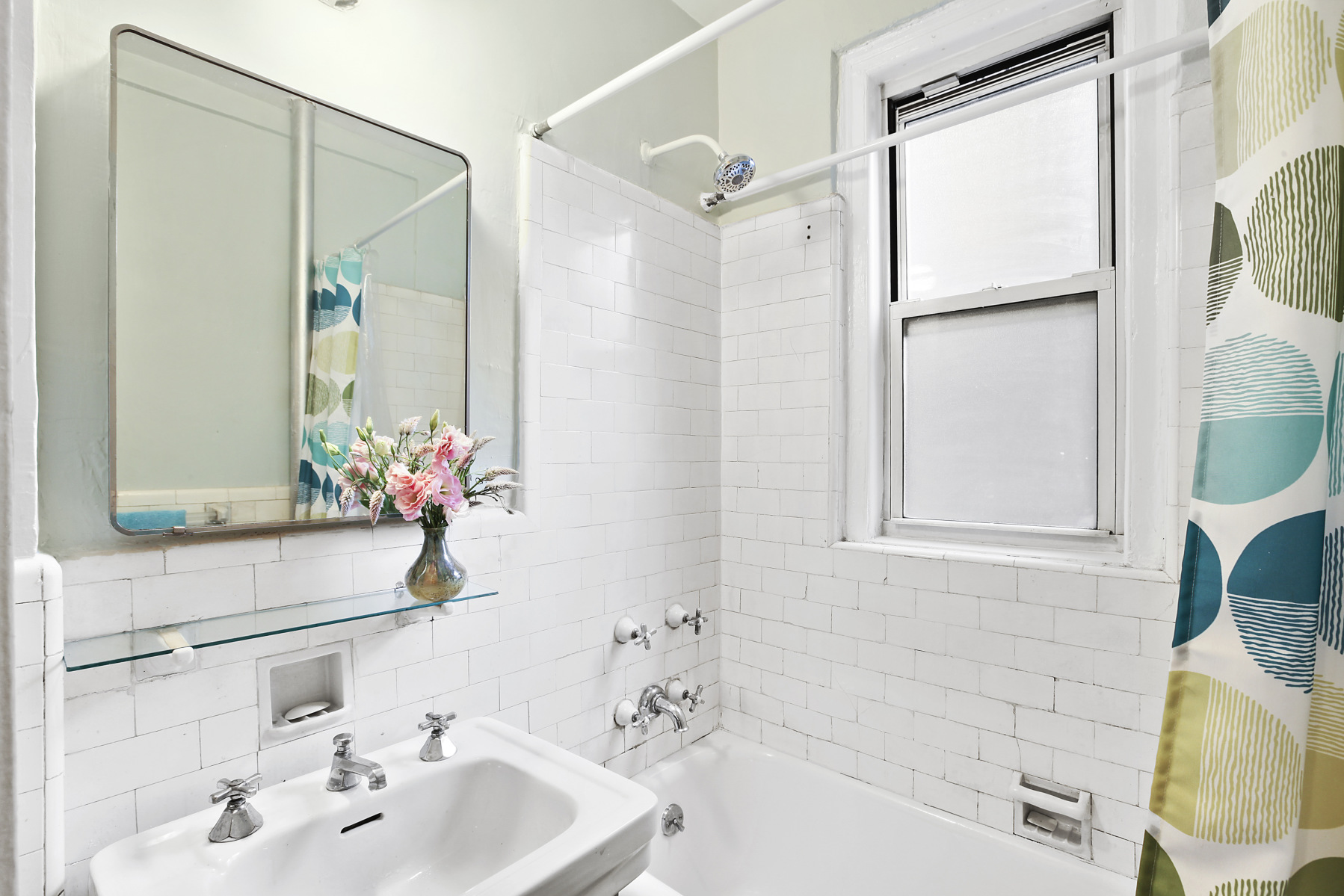 215 West 75th Street, Unit 5E Manhattan, NY 10023 - Photo 4 of 7