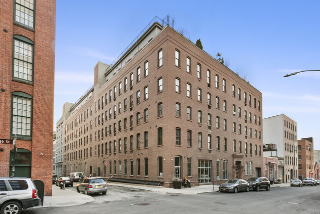 Bridge No. 50 50 Bridge St, Brooklyn, NY 11201 - Photo 2 of 15