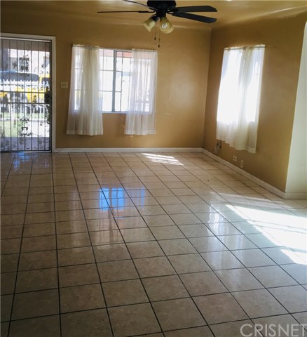 1010 East Stockton Street Compton, CA 90221 - Photo 3 of 16