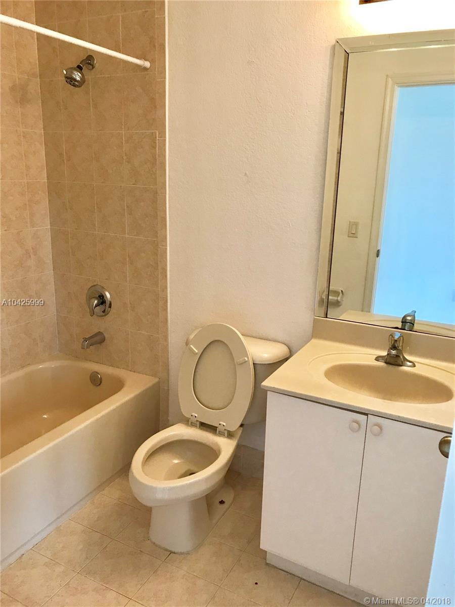 2757 Southeast 15th Road, Unit 100 Homestead, FL 33035 - Photo 12 of 17