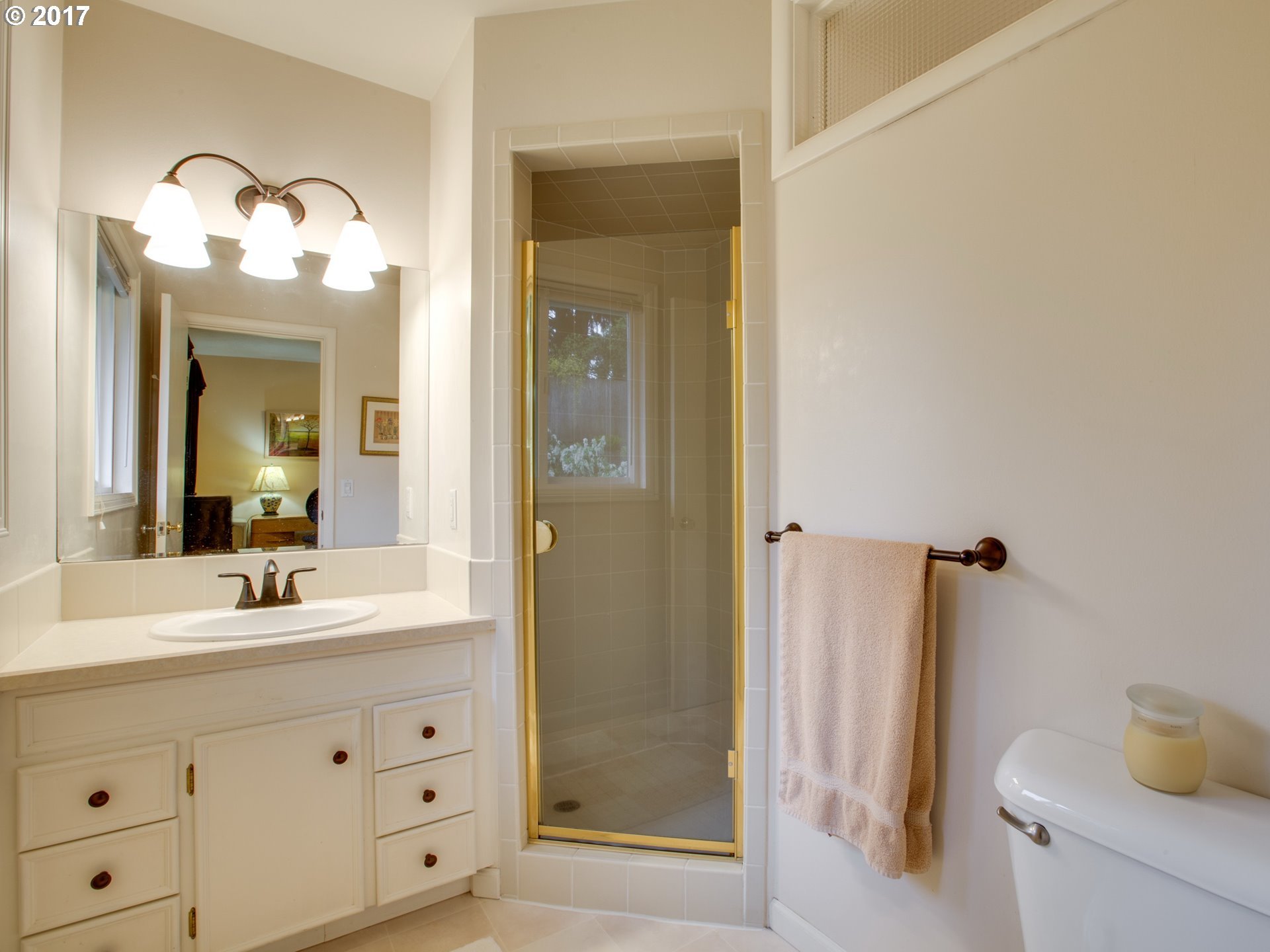 6820 Southwest Raleighwood Way Portland, OR 97225 - Photo 15 of 21 Gallery Image 15