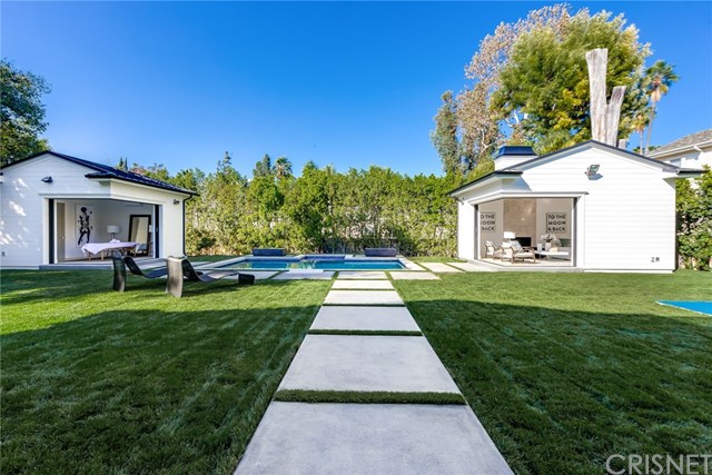 4525 Libbit Avenue Encino, CA 91436 - Photo 16 of 65