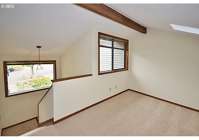 7853 Southwest Raintree Drive Beaverton, OR 97008 - Photo 10 of 16 Gallery Image 10