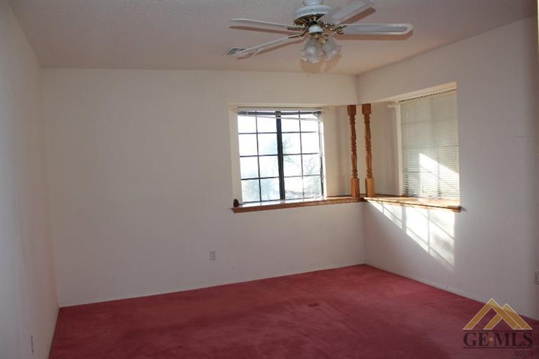 30451 Condor Place Tehachapi, CA 93561 - Photo 13 of 20 Gallery Image 13