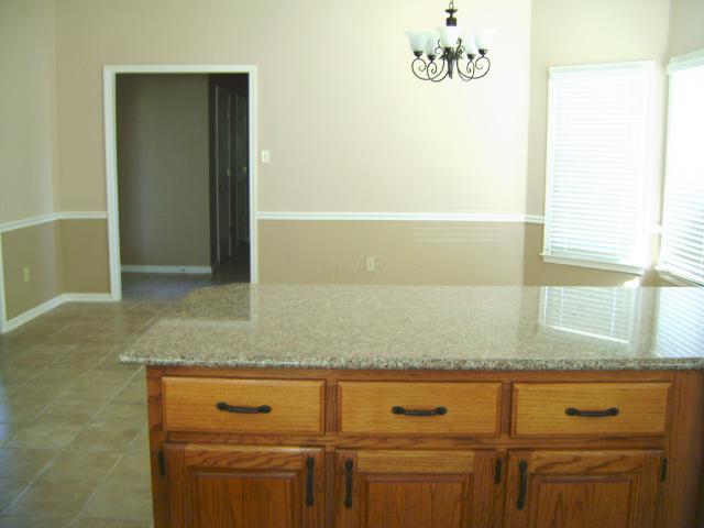 1628 John Ridge Drive Collierville, TN 38017 - Photo 5 of 10 Gallery Image 5