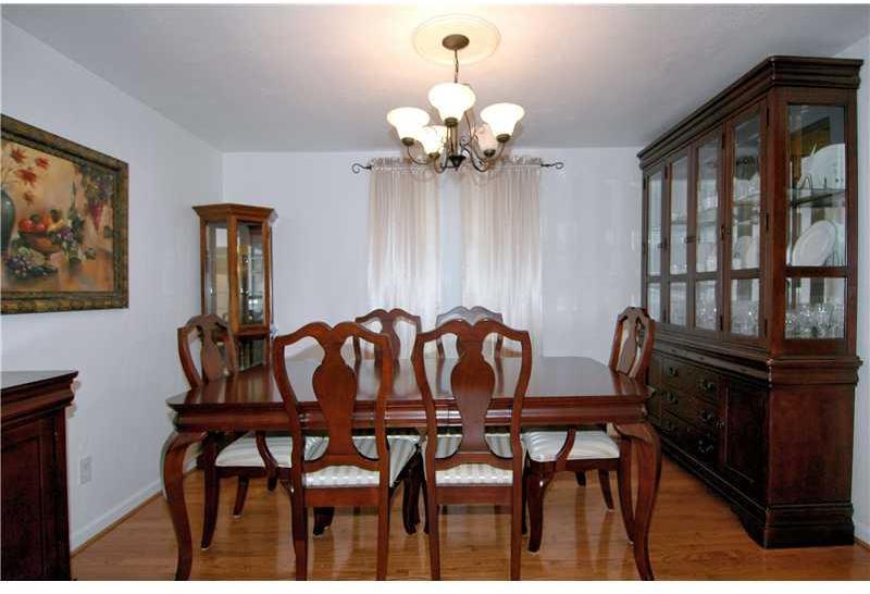 9511 Peebles Road Allison Park, PA 15101 - Photo 8 of 25