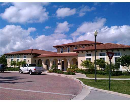 9155 Southwest 227th Street, Unit 1 Cutler Bay, FL 33190 - Photo 14 of 16