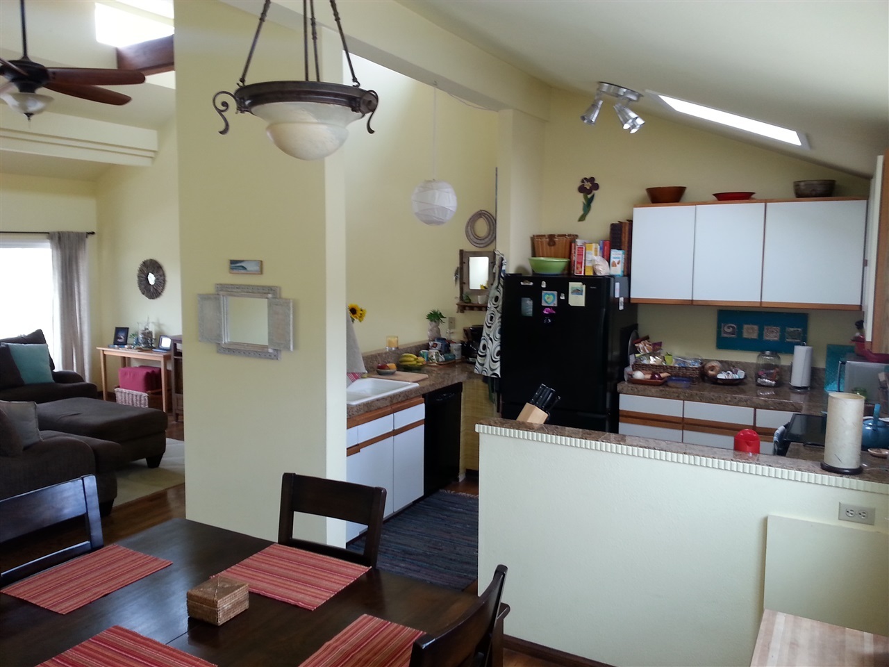 1832 Milbank Road Encinitas, CA 92024 - Photo 7 of 25