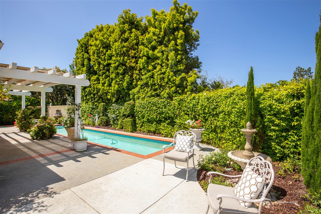 16004 Via Dicha Rancho Santa Fe, CA 92091 - Photo 10 of 25 Gallery Image 10
