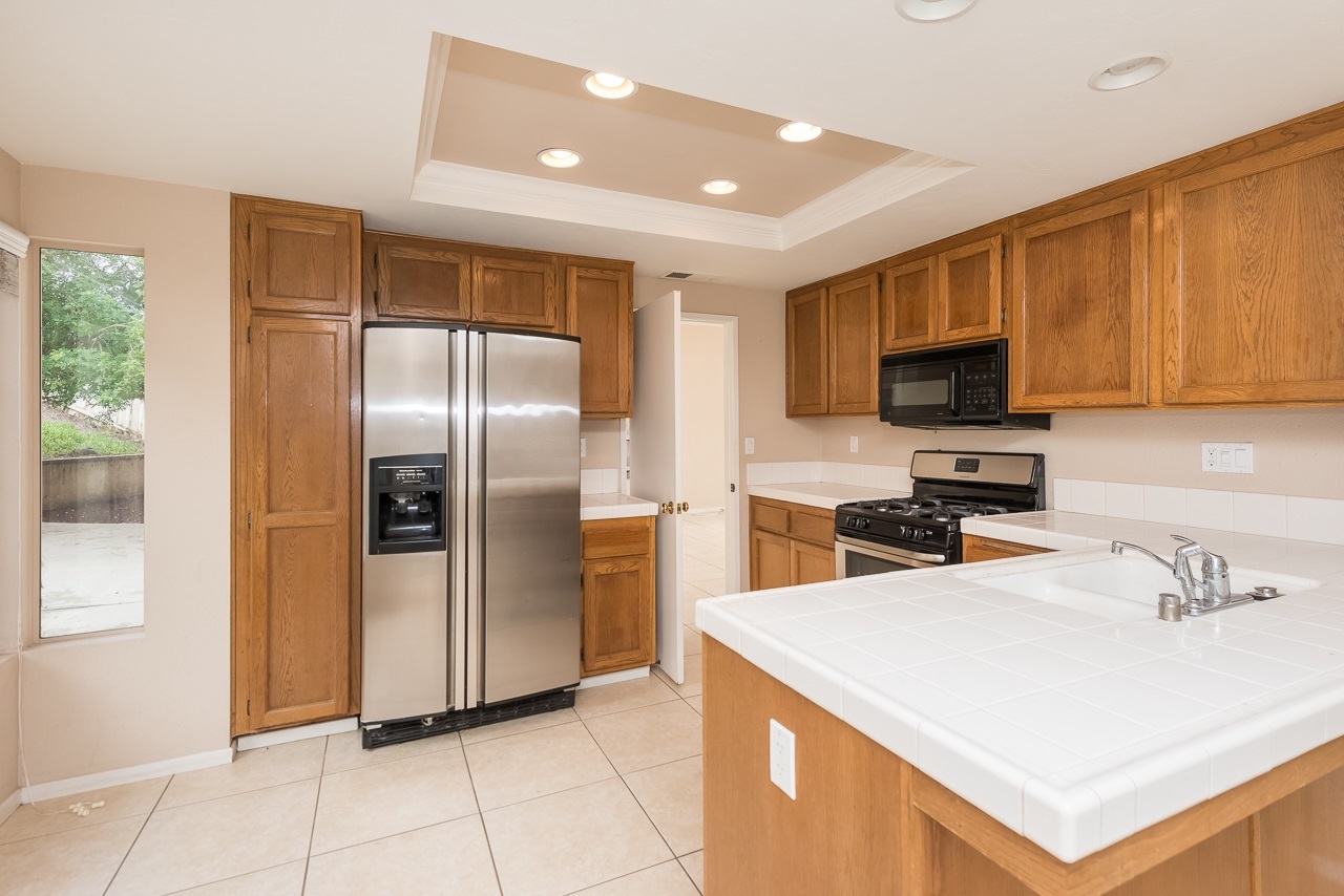 1891 Sea Pines Road El Cajon, CA 92019 - Photo 10 of 25