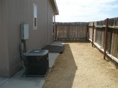 28186 Dustin Acres Road Taft, CA 93268 - Photo 12 of 12 Gallery Image 12