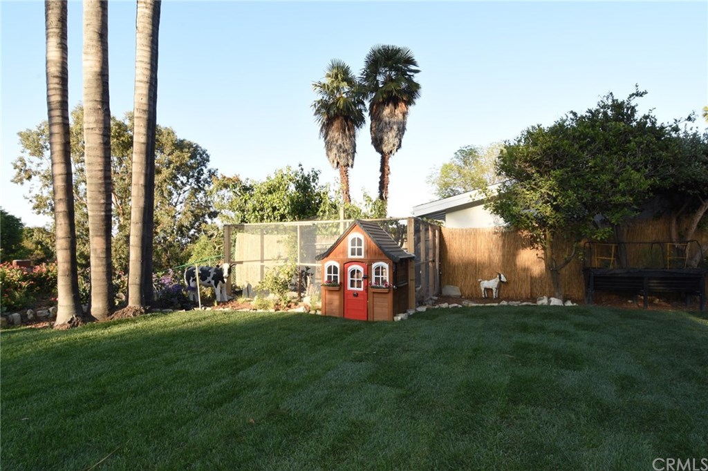 12 Harbor Sight Drive Rolling Hills Estates, CA 90274 - Photo 42 of 56 The adorable chicken coop and pen. A wonderful sight!