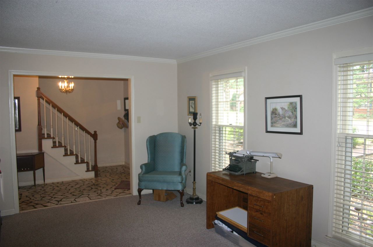 2010 Brierbrook Road Germantown, TN 38138 - Photo 3 of 22 Gallery Image 3