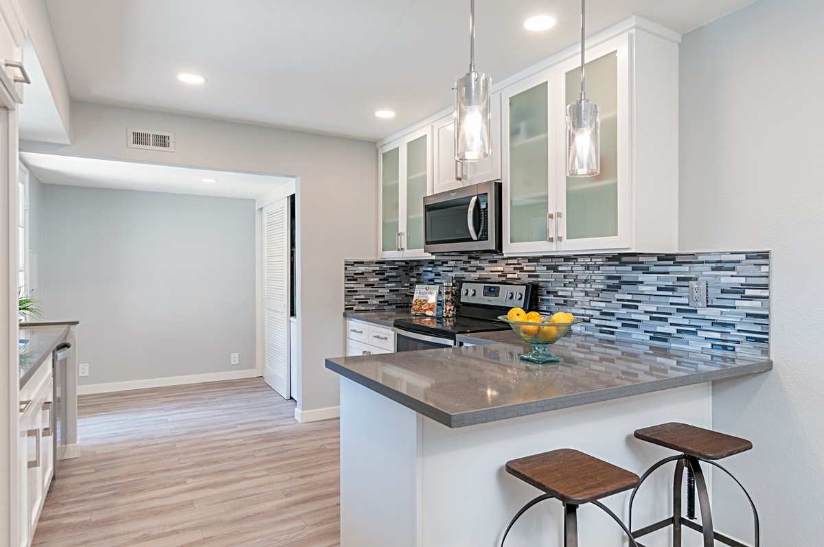 17541 Fairlie Road San Diego, CA 92128 - Photo 13 of 25 Gallery Image 13