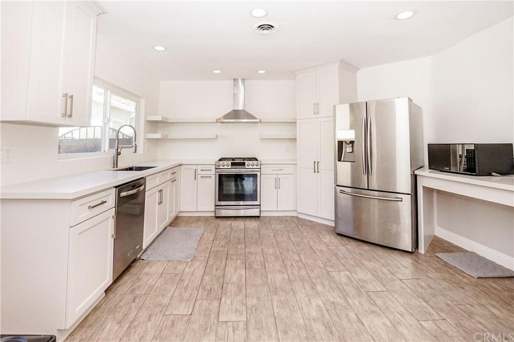 262 MacDonald Street Pasadena, CA 91103 - Photo 13 of 21